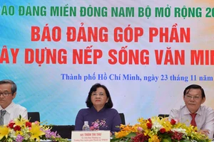 Đồng chí Thân Thị Thư, Trưởng ban Tuyên giáo Thành ủy TPHCM tại hội thảo. Ảnh: VIỆT DŨNG