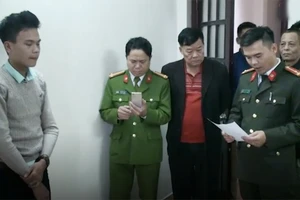 VIDEO: Triệt phá đường dây mua bán hóa đơn khống gần 600 tỷ đồng