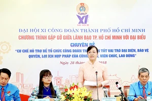 Chủ tịch HĐND TPHCM Nguyễn Thị Quyết Tâm phát biểu tại chương trình gặp gỡ giữa lãnh đạo TPHCM với các đại biểu. Ảnh: HOÀNG HÙNG