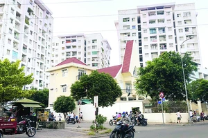 Dự án nhà ở xã hội tại quận 11, TPHCM. Ảnh: HUY ANH