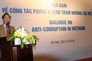 Phó Tổng Thanh tra Trần Ngọc Liêm phát biểu tại tọa đàm.