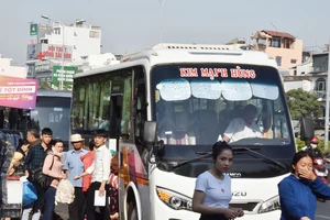 Người dân sẽ không thiếu xe về tết