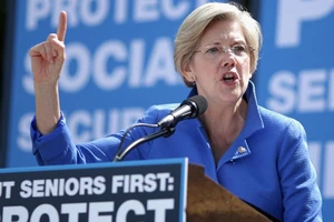 Thượng nghị sĩ Dân chủ Mỹ Elizabeth Warren. Ảnh: CNN