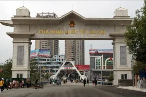 Cửa khẩu quốc tế Lào Cai (tỉnh Lào Cai). Ảnh: TTXVN