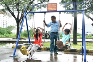 Những bước chân không mỏi