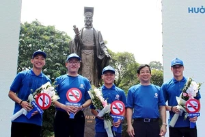 Quang Hải, Văn Hậu kêu gọi từ bỏ thuốc lá, còn Bùi Tiến Dũng thì sao?