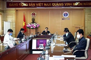 Vui mừng đúng mức vì nguy cơ dịch bệnh Covid-19 vẫn còn