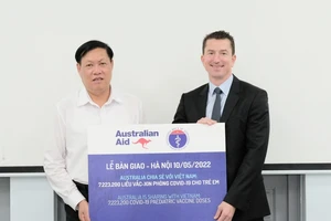 Việt Nam tiếp nhận hơn 7,2 triệu liều vaccine Covid-19 Moderna do Australia viện trợ