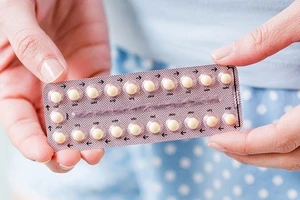 Nam sinh lớp 9 uống 21 viên thuốc tránh thai phải cấp cứu