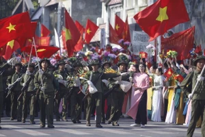 Thủ đô Anh hùng, thành phố “Văn hiến - Văn minh - Hiện đại”