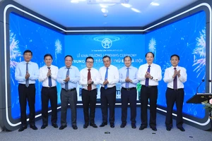 Khai trương Trung tâm Báo chí Thủ đô Hà Nội ứng dụng nhiều công nghệ AI