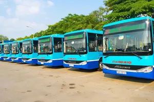 Hà Nội tổ chức 20 tuyến xe buýt đưa người dân đi xem Triển lãm Thành tựu kinh tế - xã hội 80 năm