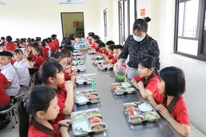 Yêu cầu xử nghiêm vi phạm về ATTP bữa ăn bán trú cho học sinh