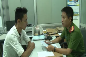 Công an đang đấu tranh với đối tượng Dũng