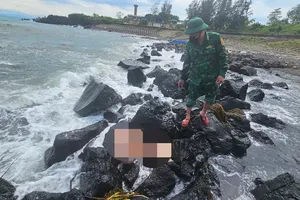 Thi thể một người phụ nữ trôi dạt vào đảo Cồn Cỏ