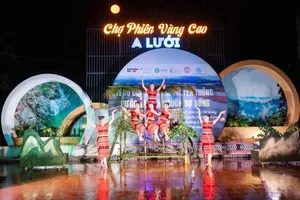 Phiên chợ vùng cao A Lưới góp phần thu hút du khách