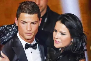 Ronaldo và chị gái. Ảnh: Getty Images 