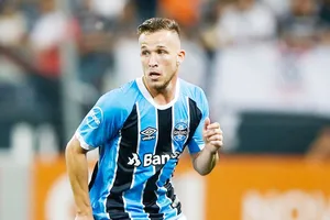 Arthur đã là người của Barca. Ảnh: Getty Images.