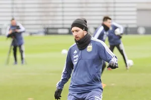 Messi tập trung cùng tuyển Argentina. Ảnh Twitter.