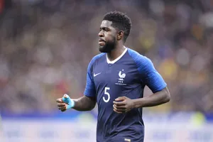 Umtiti từ chối nói về chuyện hợp đồng với Barca. Ảnh: Getty Images