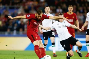Roma (đỏ đen) thất bại, nhưng cũng khiến Liverpool phải sợ hãi. Ảnh: Getty Images