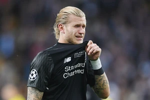 Vẻ mặt đau khổ của Loris Karius sau trận chung kết thất vọng. Ảnh: Getty Images