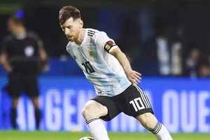 Messi thừa nhận bản thân không phải là người giỏi nhất. Ảnh: Getty Images