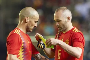 Silva và Iniesta đóng vai trò “bộ não” của Tây Ban Nha ở World Cup lần này. Ảnh: Getty Images