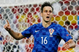 Nikola Kalinic trong màu áo tuyển Croatia. Ảnh: Getty Images