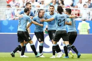 Uruguay bất ngờ có được chiến thắng quá dễ dàng. Ảnh: Getty Images 