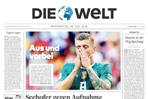 Báo chí Đức chỉ trích tuyển Đức nặng nề.