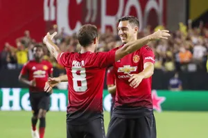 Matteo Darmian (phải) đang cùng Man.United đá giao hữu tại Mỹ. Ảnh: Getty Images 
