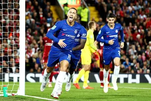 Eden Hazard mừng bàn thắng quyết định giúp Chelsea chiến thắng. Ảnh: Getty Images 