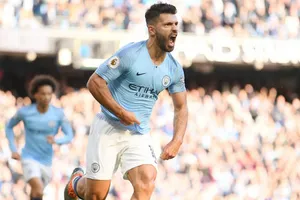 Aguero phải nén đau cày ải