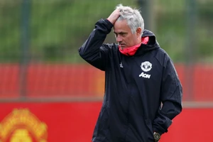 HLV Jose Mourinho cũng cảm nhận rõ sự kiên nhẫn dành cho ông không nhiều. Ảnh: Getty Images