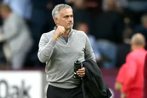 HLV Jose Mourinho tự tin sẽ giúp Man.United kết thúc trong tốp 4. Ảnh: Getty Images 