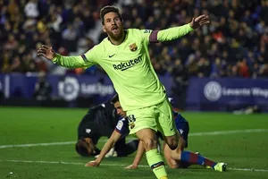 Lionel Messi tiếp tục tỏa sáng rực rỡ ở giai đoạn cuối năm. Ảnh: Getty Images 