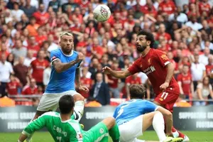 Man.City và Liverpool đã chính thức khởi động màn tranh đua căng thẳng. Ảnh: Getty Images