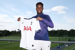 Tottenham cuối cùng cũng có mục tiêu lâu dài Ryan Sessegnon. Ảnh: Getty Images