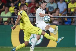 Gareth Bale chói sáng nhưng vẫn không đủ giúp Real chiến thắng. Ảnh: Getty Images 