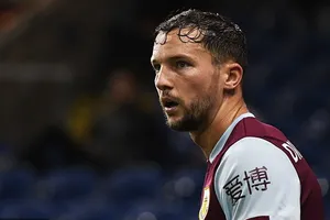  Danny Drinkwater chỉ mới chơi 1 trận cho Burnley tại Cúp Liên đoàn. Ảnh: Getty Images 