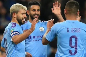 Sergio Aguero tiếp tục tỏa sáng để giúp Man.City vào tứ kết. Ảnh: Getty Images 