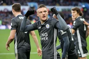 Jamie Vardy tiếp tục truyền cảm hứng để giúp Leicester tiến đi. Ảnh: Getty Images