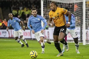 Adama Traore sau 2 lần hạ gục Man.City, lần này sẽ đe dọa Liverpool?. Ảnh: Getty Images