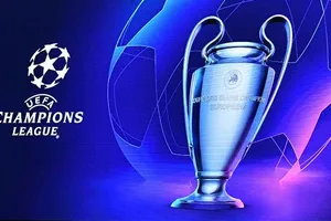 Chung kết Champions League hoãn vô thời hạn.