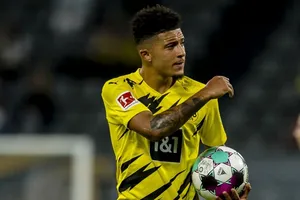 Jadon Sancho ở lại giúp Dortmund thắng khai mùa Bundesliga cuối tuần qua.