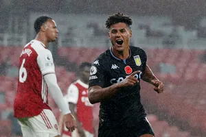 Aston Villa tiếp tục gây sốc khi thắng 3-0 ngay tại Emirates. Ảnh: Getty Images