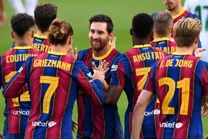 Không phải đồng đội nào cũng bắt kịp đẳng cấp của Lionel Messi.