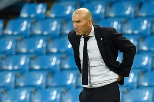 HLV Zinedine Zidane cố duy trì sự tập trung cho các học trò.