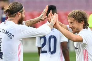 Hai “lão thần” của Real vẫn đang đóng vai trò không thể thiếu ở mùa này. 